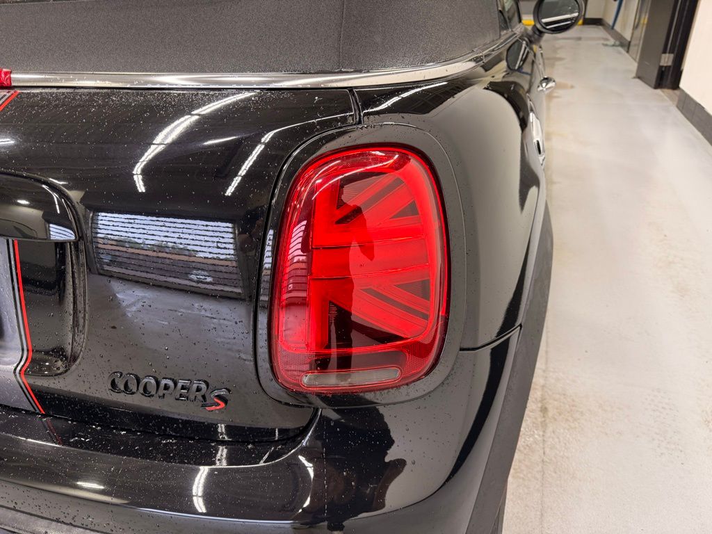 2022 MINI Cooper S 5