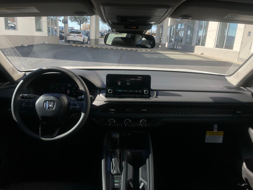 2025 Honda Accord SE 9