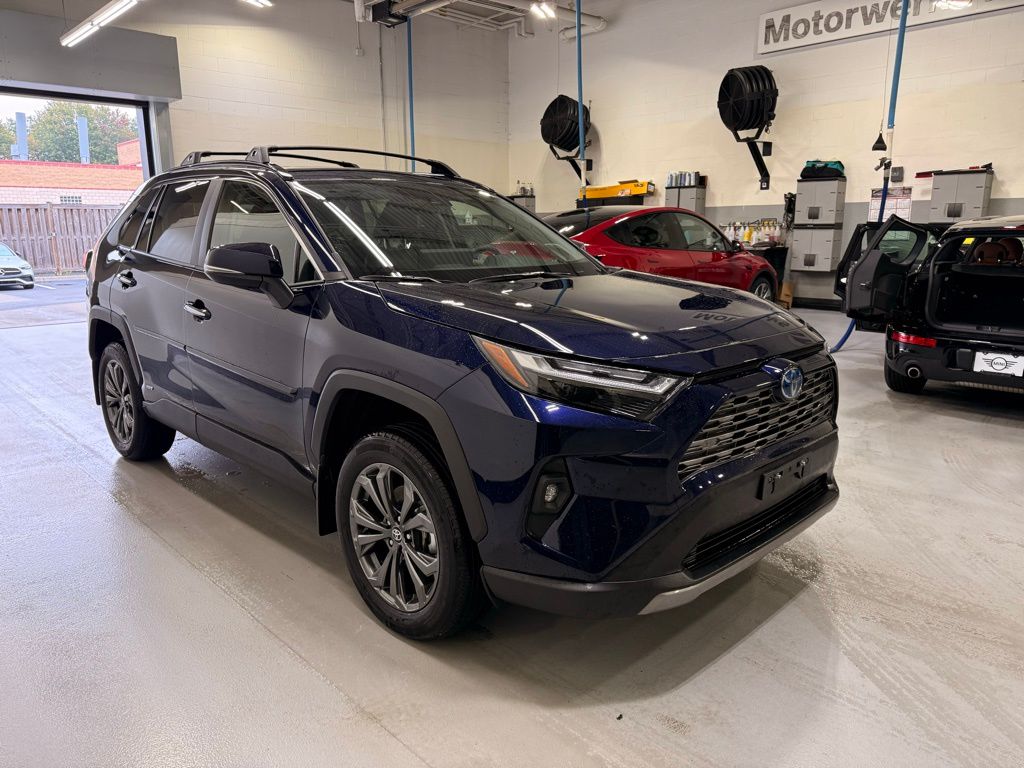 Thumbnail: 2024 Toyota RAV4 - 7