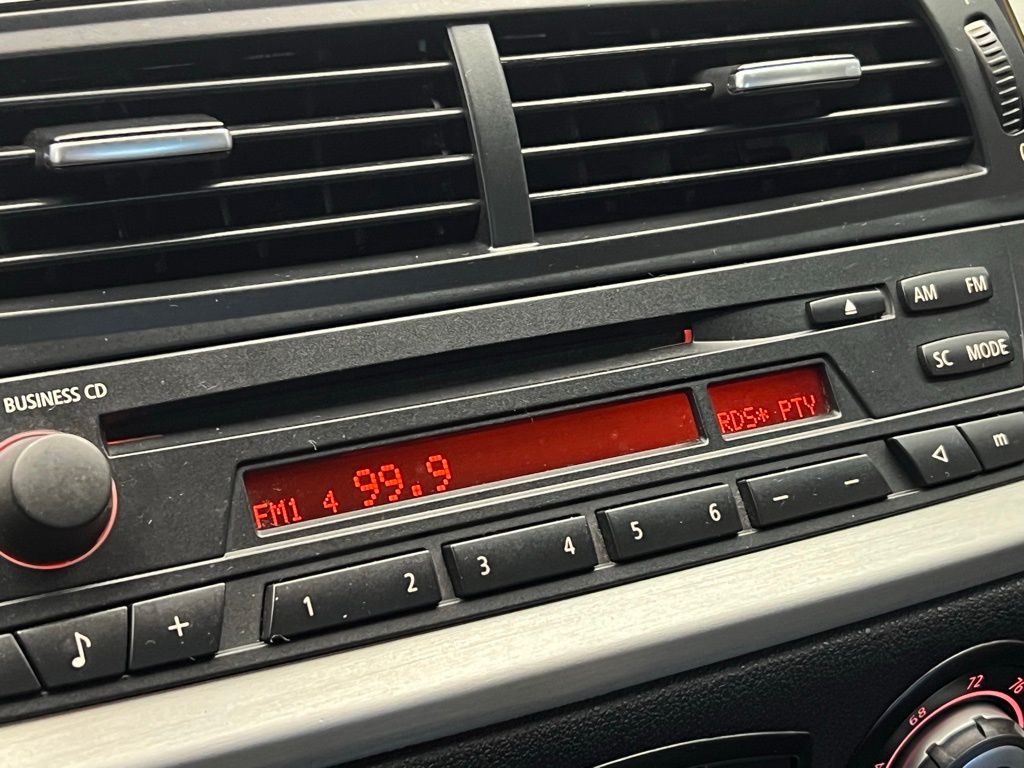 Thumbnail: 2007 BMW Z4 - 13