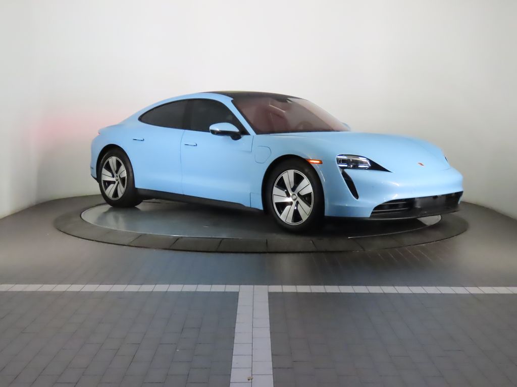 Thumbnail: 2023 Porsche Taycan - 9