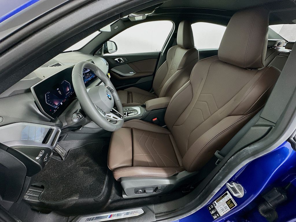 Thumbnail: 2026 BMW 2 Series - 16