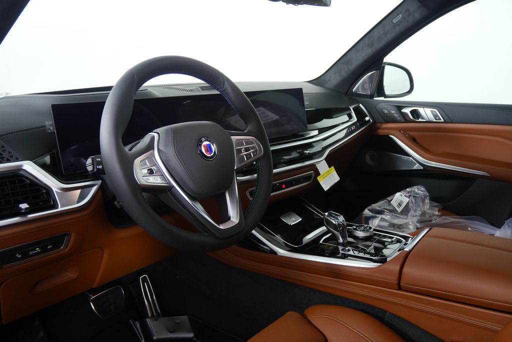 2026 BMW X7 Alpina XB7 17