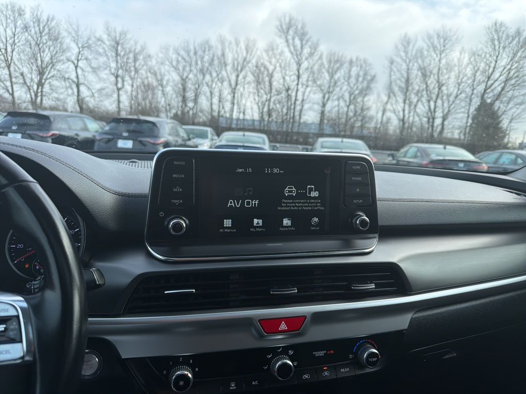 Thumbnail: 2020 Kia Telluride - 15