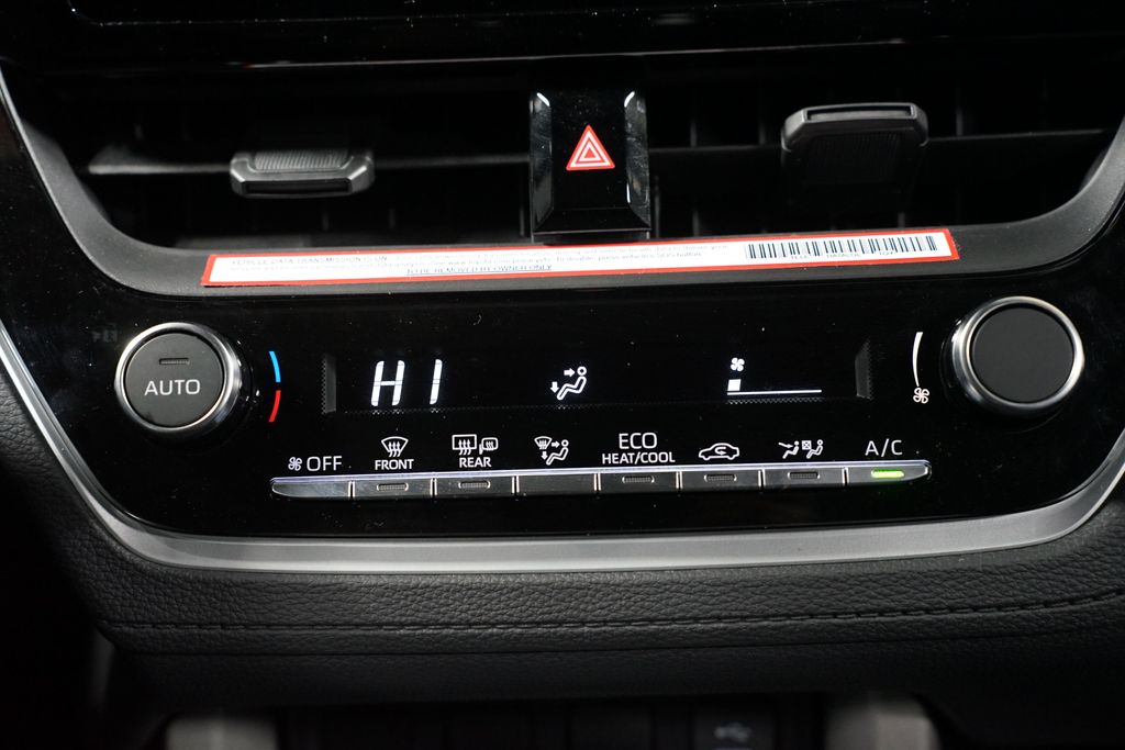 Thumbnail: 2024 Toyota Corolla Cross - 20