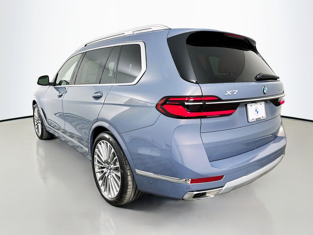 Thumbnail: 2026 BMW X7 - 7