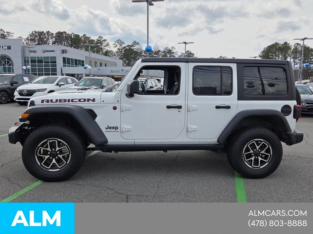 Used 2024 White Jeep Rubicon image 5