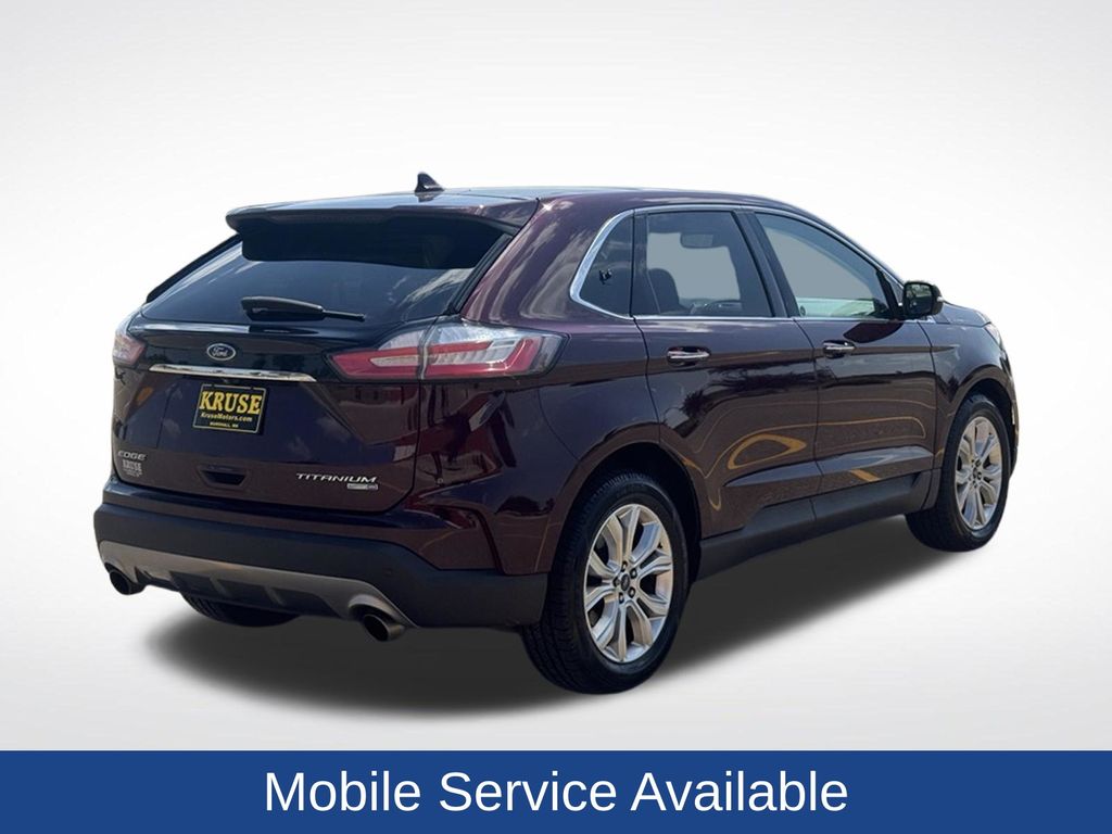 2020 Ford Edge Titanium