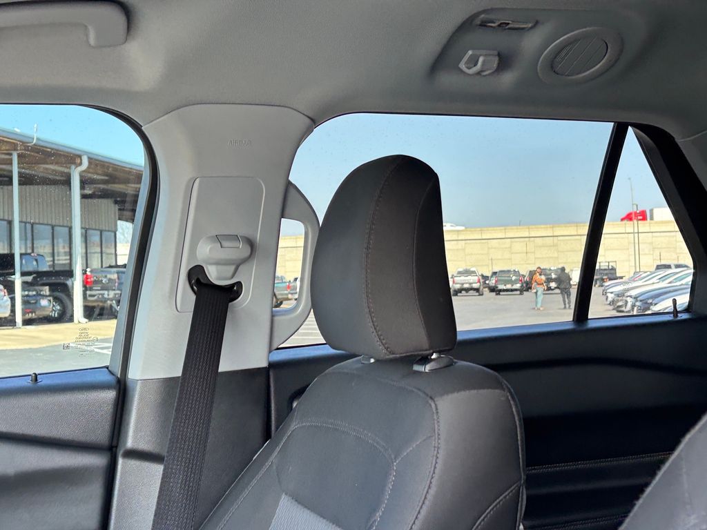 Used Car 2024 Ford Explorer  Xlt For Sale Under $30,000 In Austin, Texas