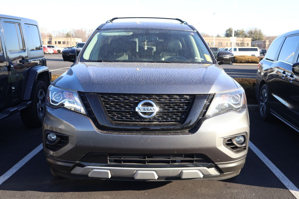 2020 Nissan Pathfinder SL 2