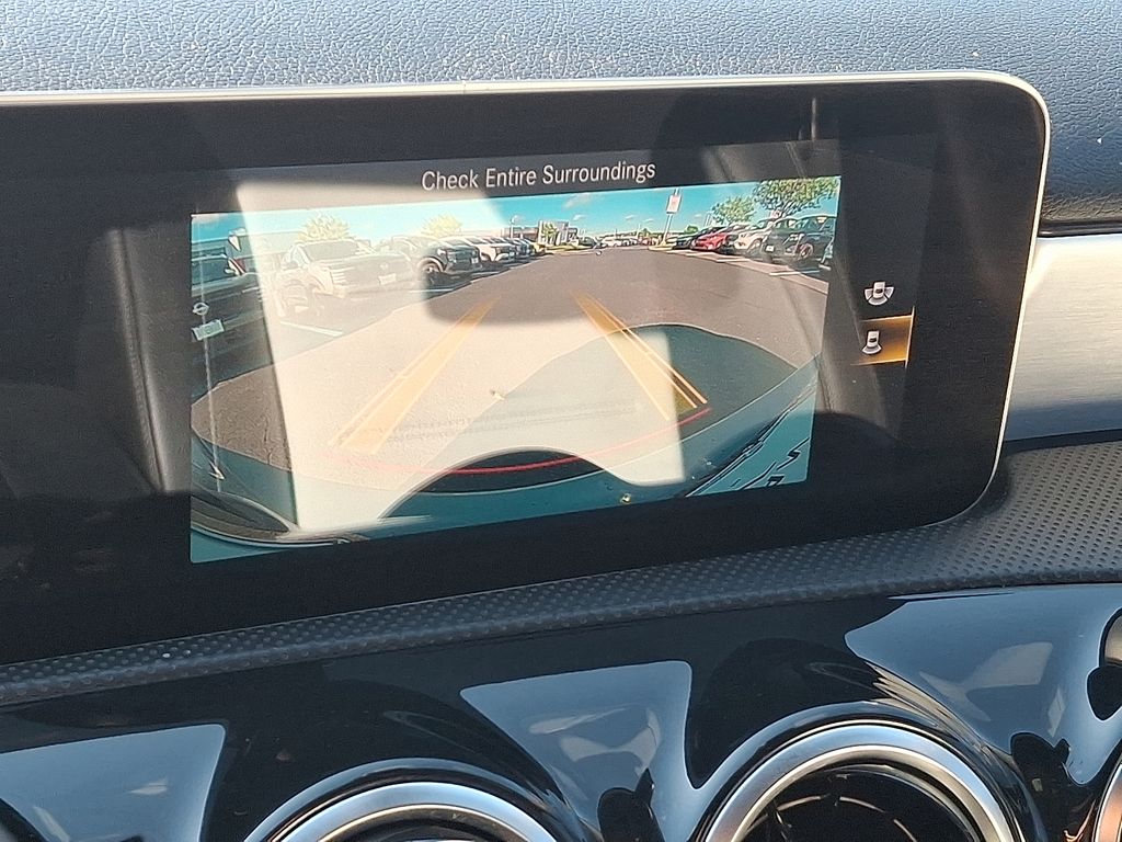 Thumbnail: 2019 Mercedes-Benz A-Class - 19
