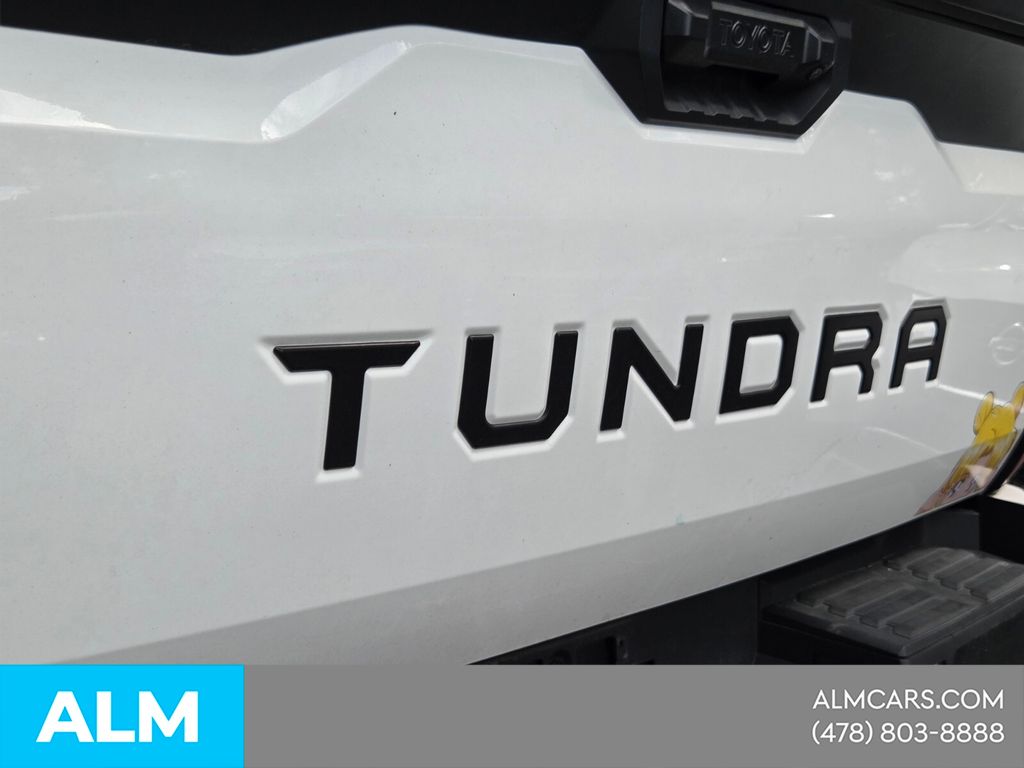 Used 2025 White Toyota SR image 11