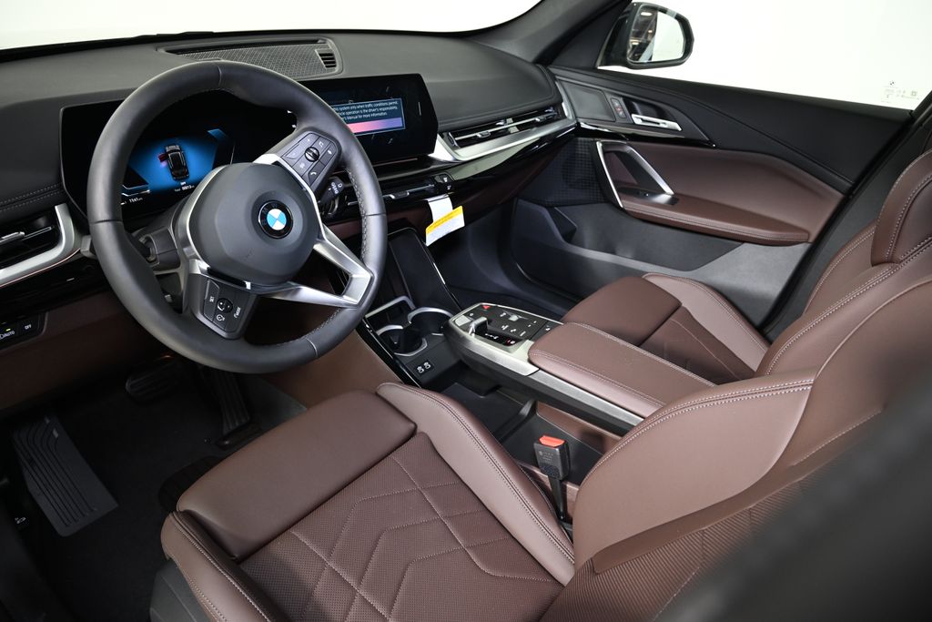 2025 BMW X1 xDrive28i 15