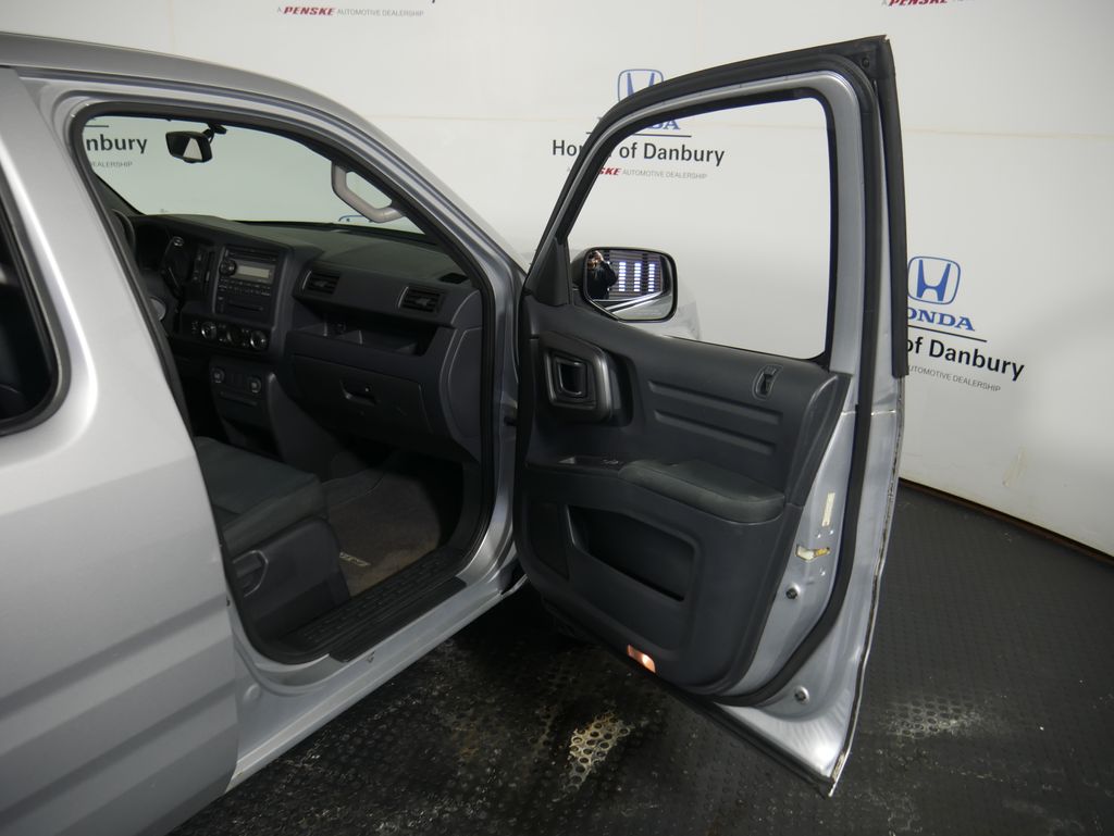 Thumbnail: 2013 Honda Ridgeline - 6