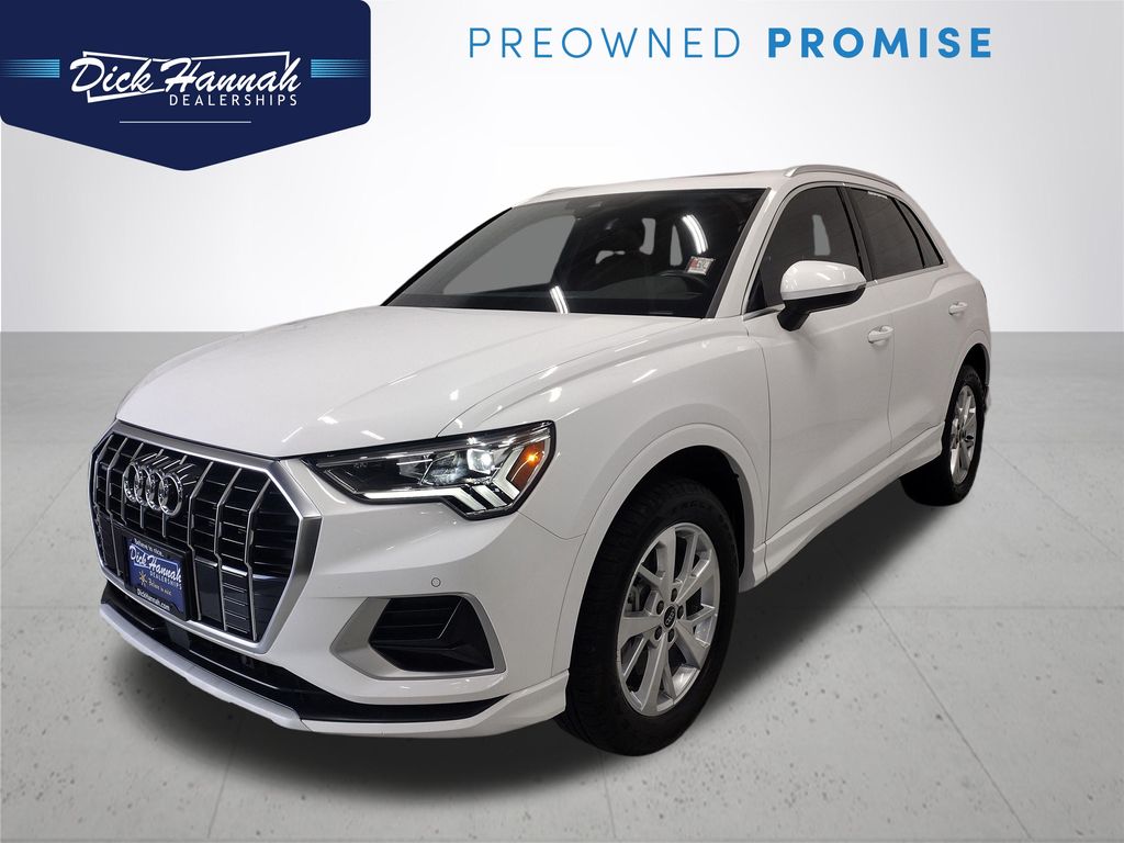 2023 Audi Q3 Premium