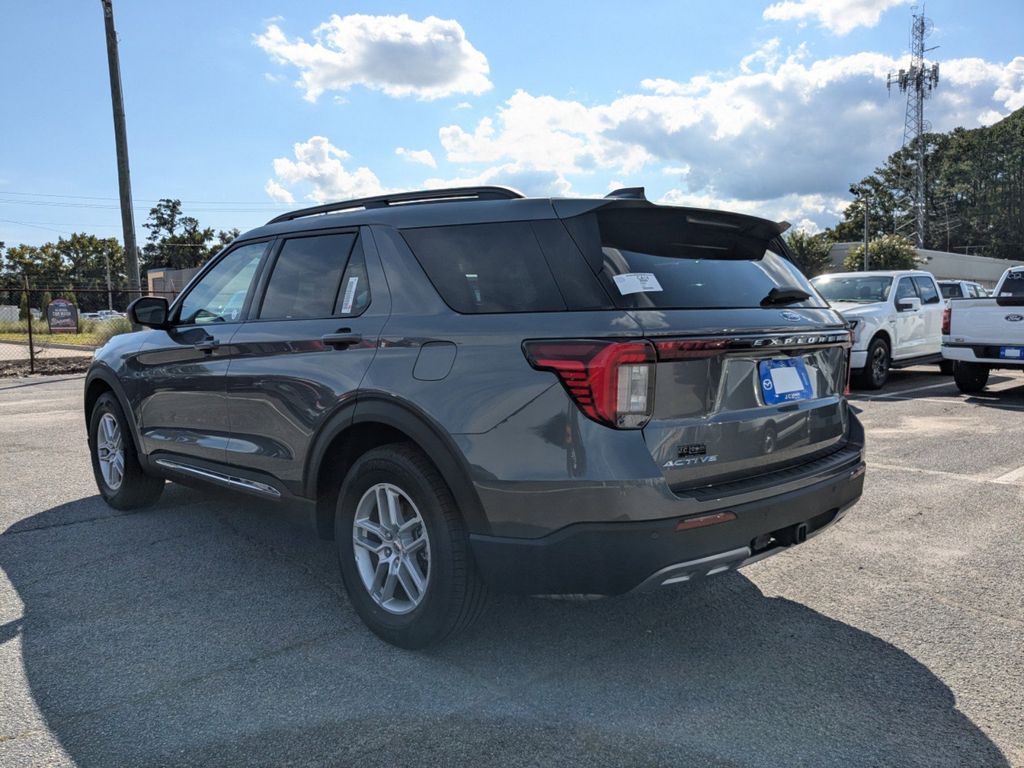 2025 Ford Explorer Active
