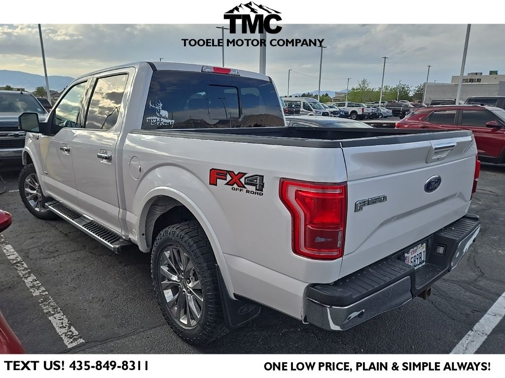 Used 2017 White Ford Lariat image 4