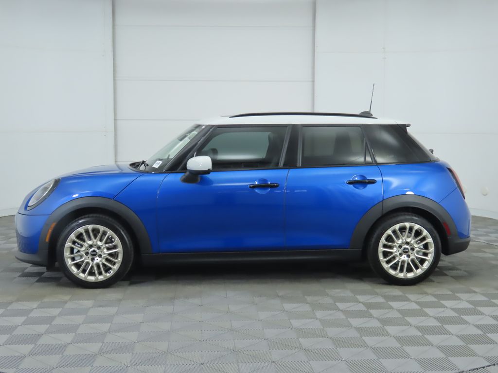 Thumbnail: 2026 MINI Cooper - 9