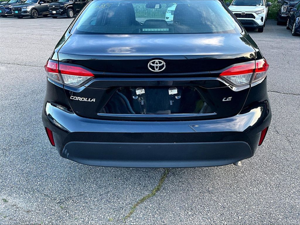 2023 Toyota Corolla — photo 10