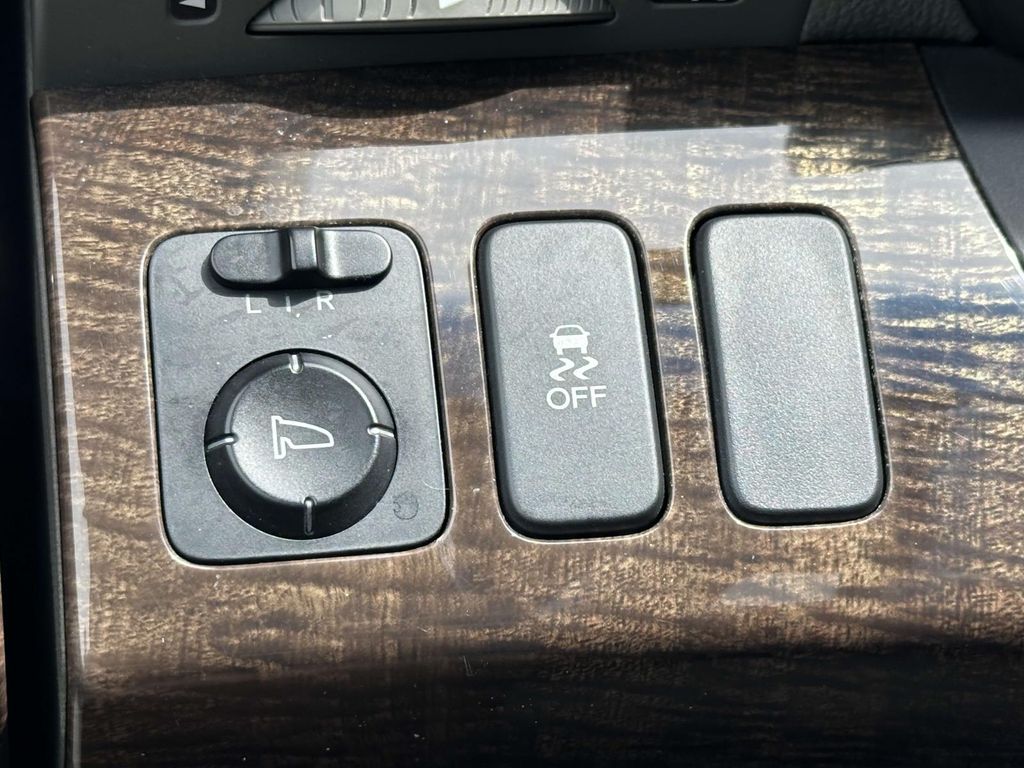 2012 Acura MDX Technology 18
