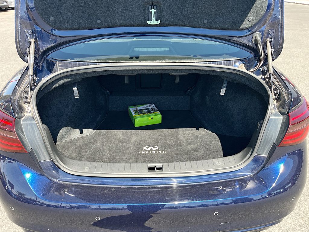 Used 2024 Blue INFINITI LUXE image 27