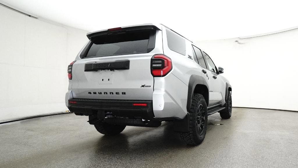 Thumbnail: 2025 Toyota 4Runner - 7