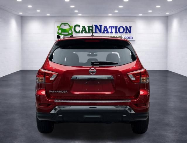 Photo 4 of 2017 Nissan Pathfinder SV