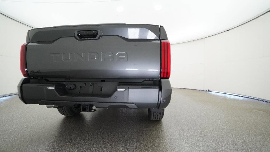 2025 Toyota Tundra Limited 19