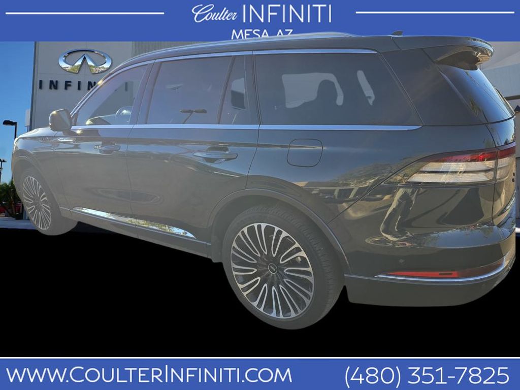 2023 Lincoln Aviator Black Label 4