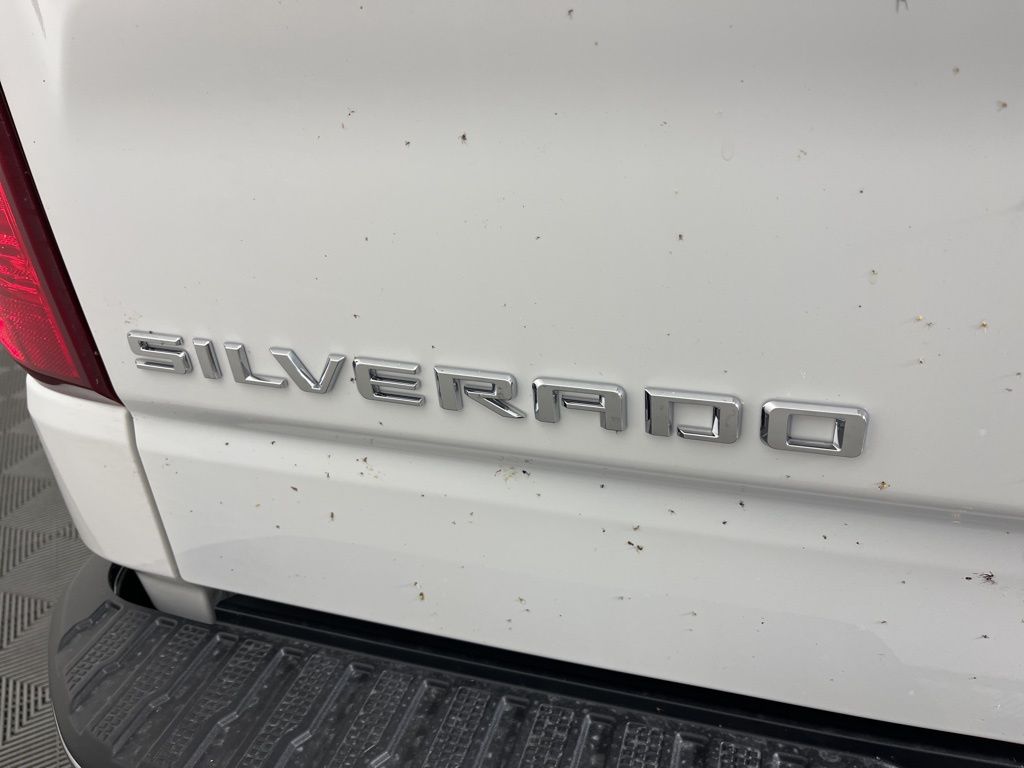 Thumbnail: 2026 Chevrolet Silverado 1500 - 17