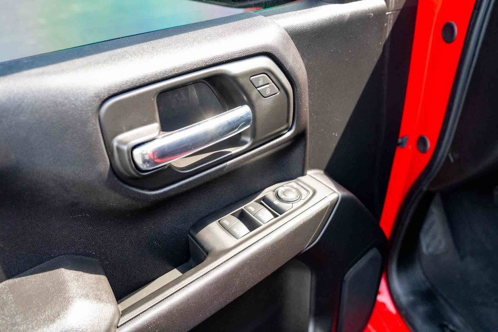 Used Car 2024 Chevrolet Silverado 1500  Custom For Sale Under $40,000 In Austin, Texas