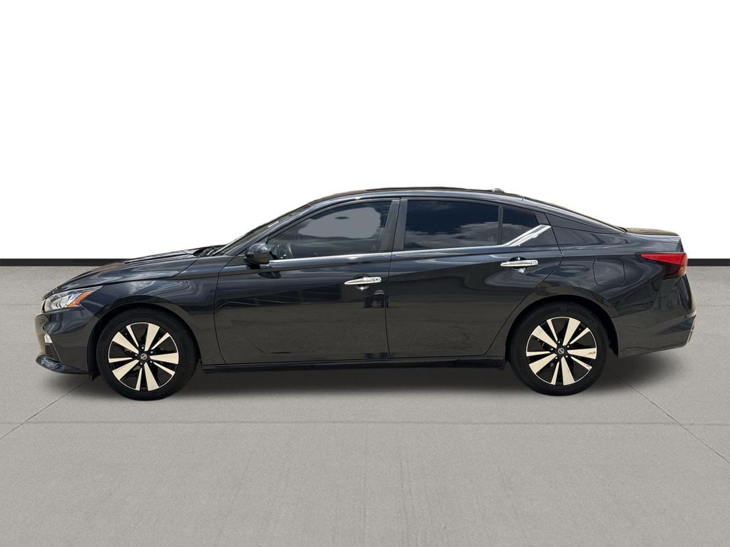 2022 Nissan Altima 2.5 SV Blue at Emmons Autoplex