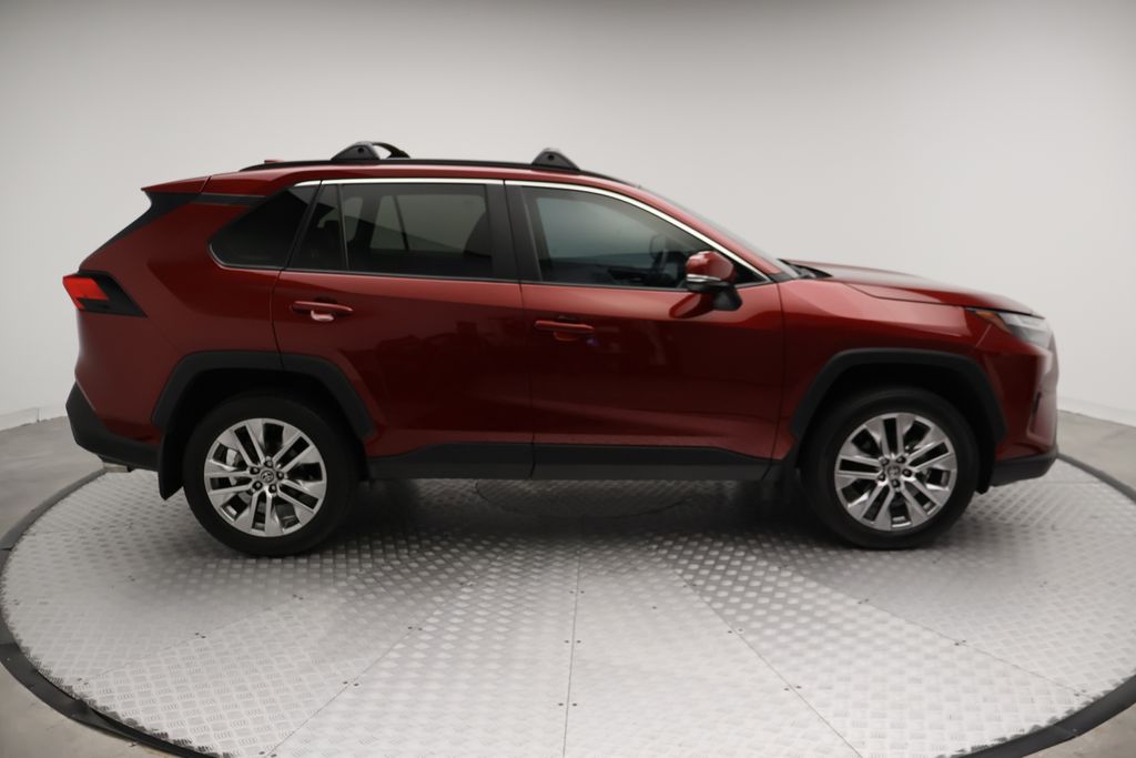 Thumbnail: 2025 Toyota RAV4 - 7