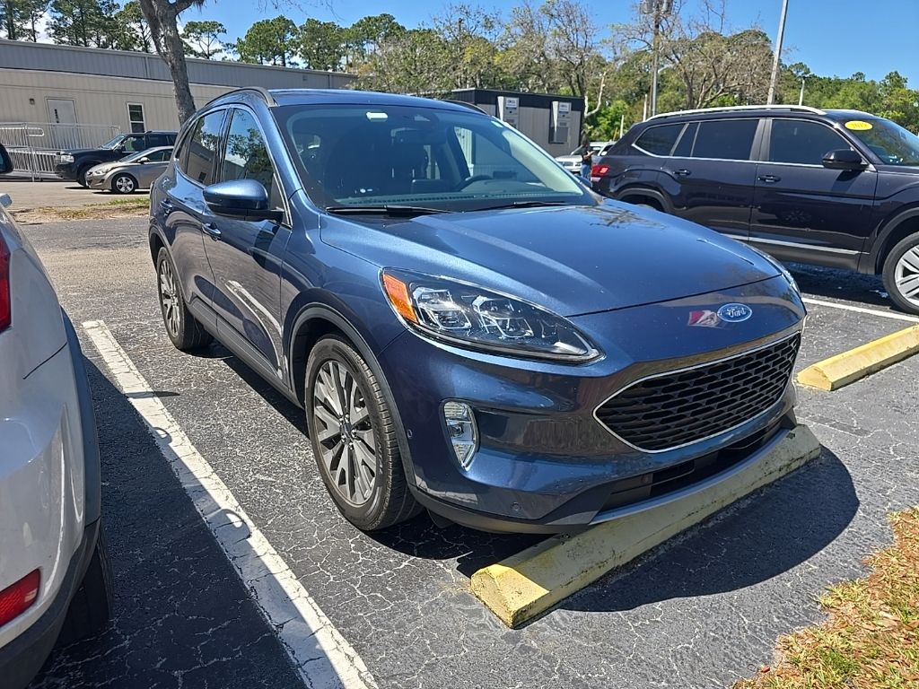 Blue Metallic 2020 Ford Escape Hybrid Titanium FWD SUV / Crossover Front-Wheel Drive Continuously Variable Transmission
