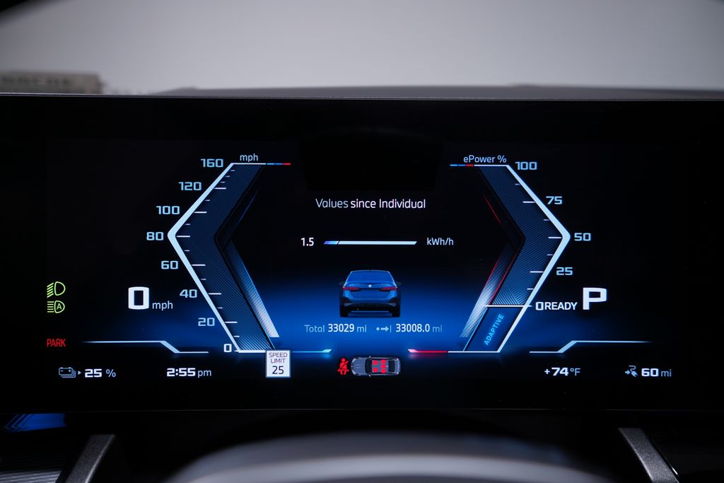 Thumbnail: 2024 BMW i5 - 22