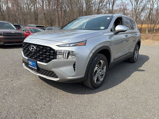 Shimmering Silver Pearl 2023 Hyundai Santa Fe SE AWD SUV / Crossover All-Wheel Drive 8-Speed Automatic