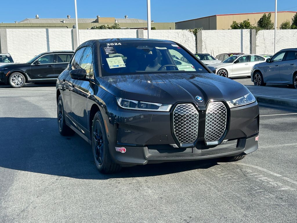 Thumbnail: 2024 BMW iX - 7