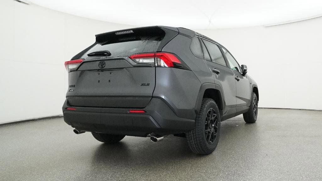 Thumbnail: 2025 Toyota RAV4 - 16