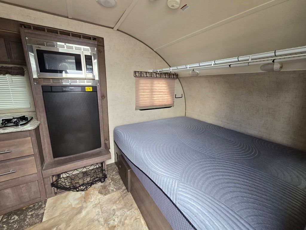 2015 Green Forest River R-POD 181G RV