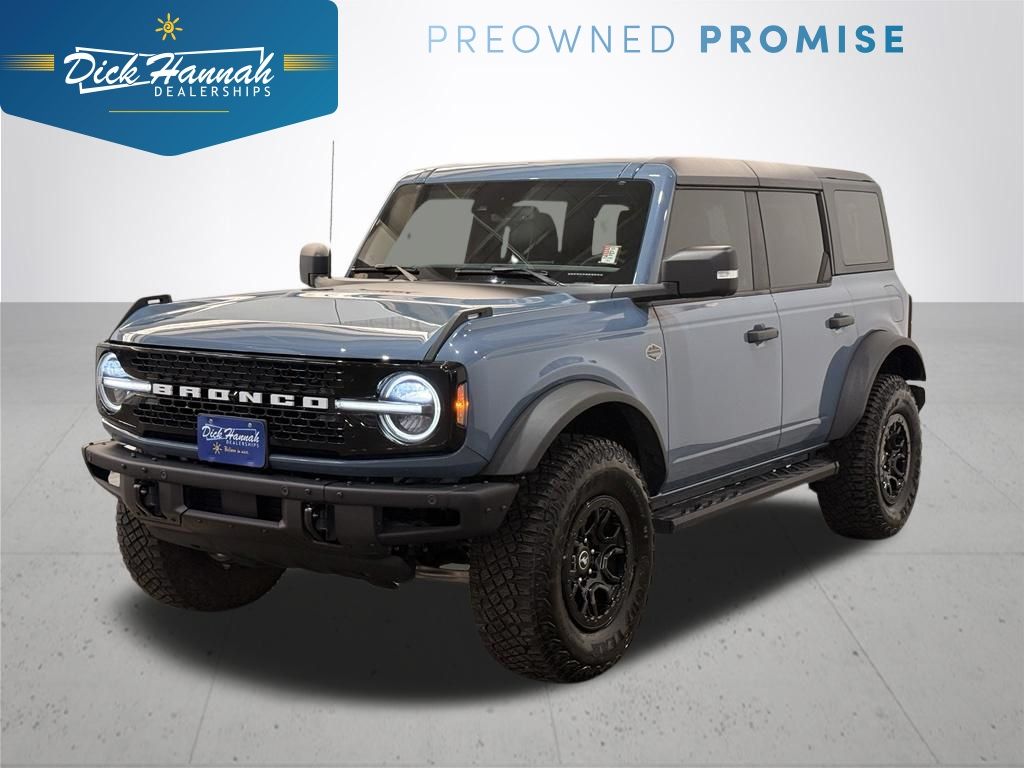 Blue (Azure Gray Metallic) 2024 Ford Bronco SUV / Crossover Four-Wheel Drive Automatic