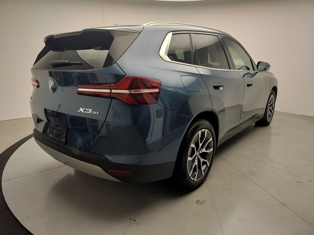 Thumbnail: 2026 BMW X3 - 3