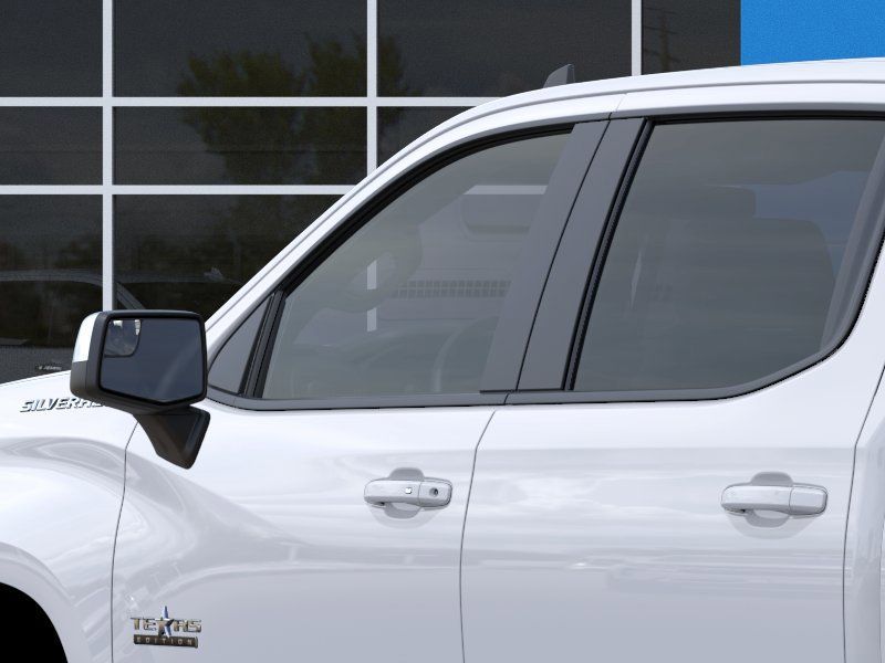 New 2026 Chevrolet Silverado 1500 LT 4D Crew Cab