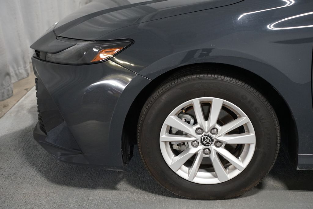 Thumbnail: 2025 Toyota Camry - 5