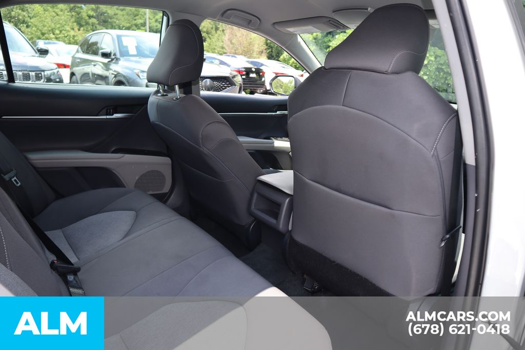 2023 Toyota Camry LE photo 21