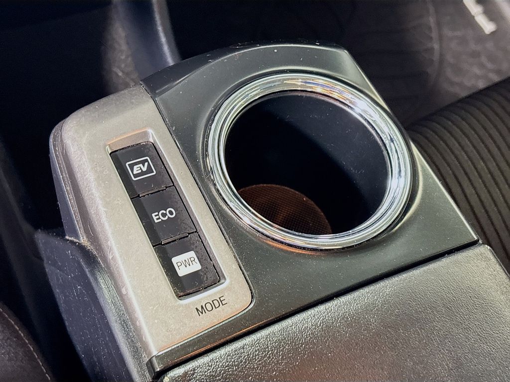2017 Toyota Prius v Two