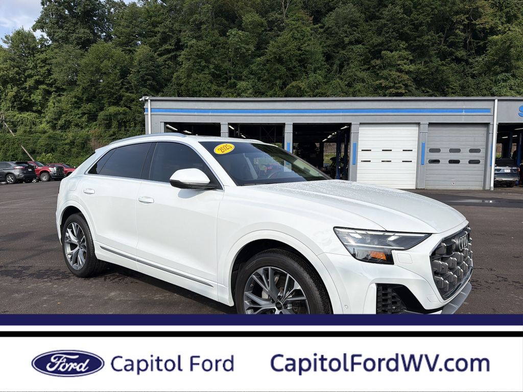  2025 Audi Q8 quattro Premium Plus 55 TFSI   