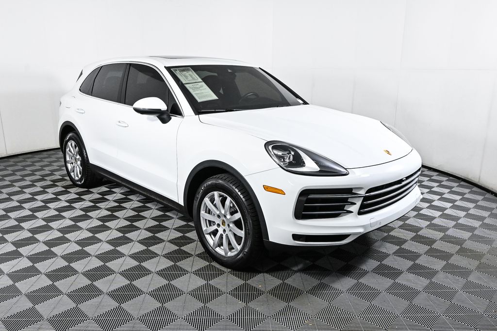 2022 Porsche Cayenne  1