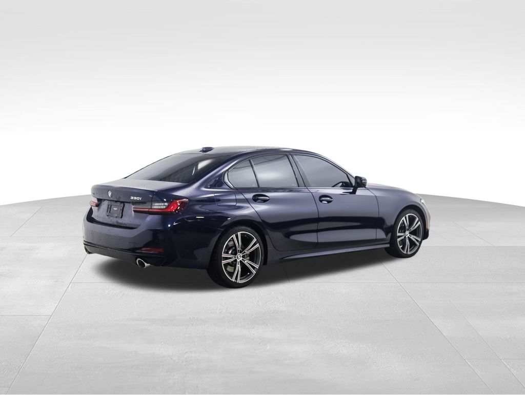 Thumbnail: 2023 BMW 3 Series - 5