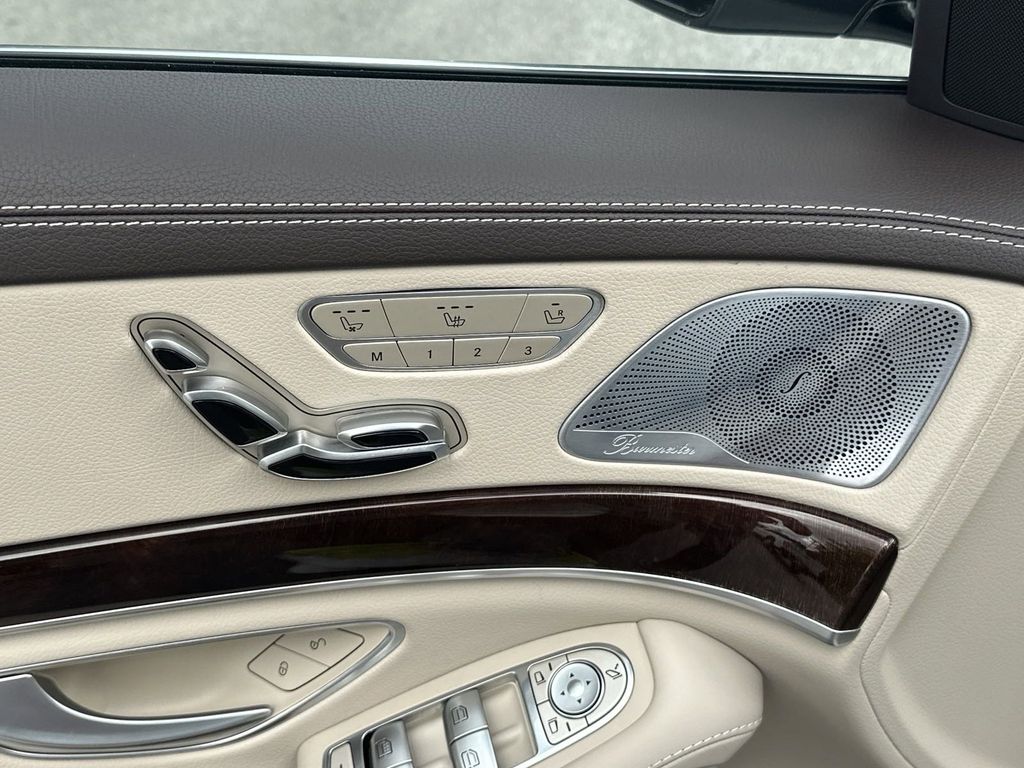 2020 Mercedes-Benz S-Class S 560 12