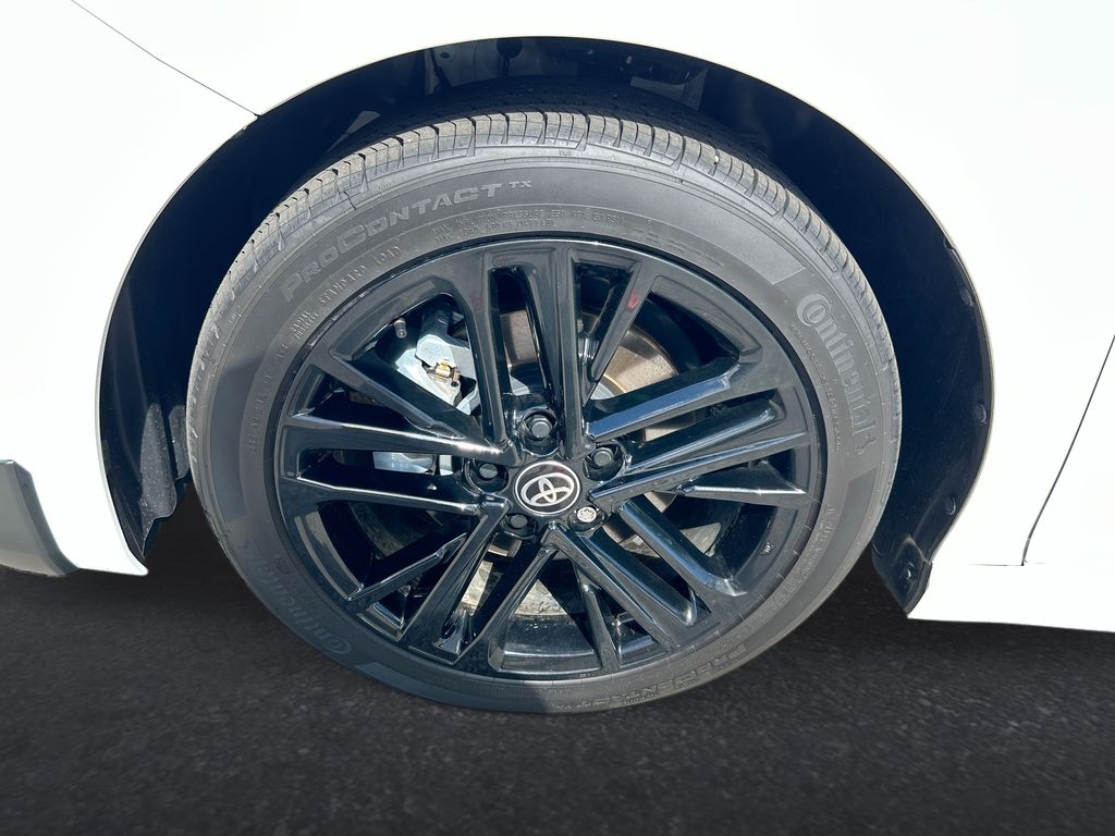 Thumbnail: 2026 Toyota Camry - 10